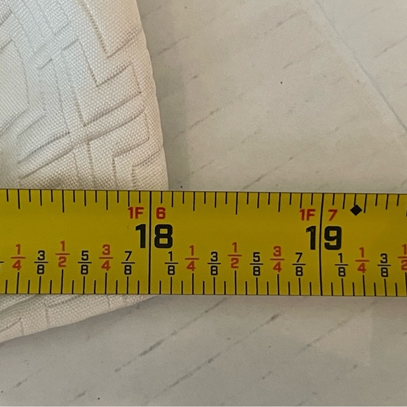 Heidi Weisel Cream Pleated Dress Size 10 - Picture 11 of 13